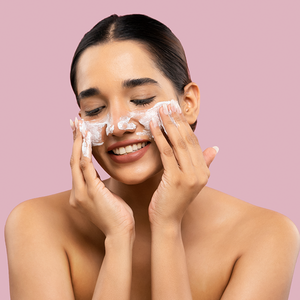 WhiteGlow InstaGlow Brightening 4 in 1 Facial Kit