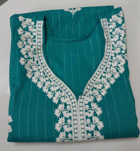 Embroidered Kurta Size M