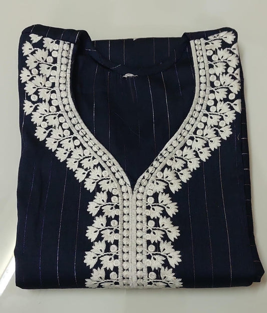 Embroidered Kurta Size M