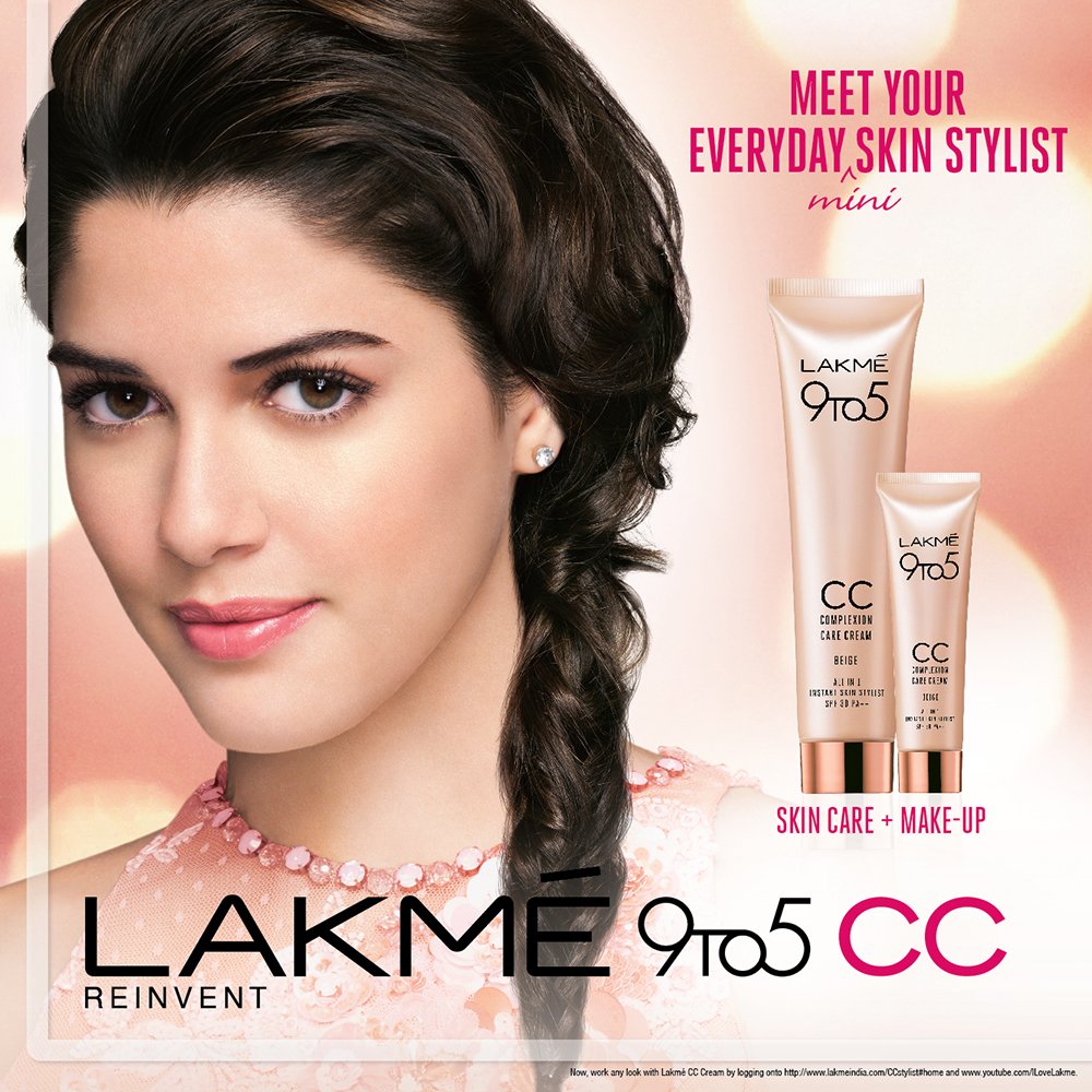 Lakme 9 to 5 CC Cream Mini, 01 - Beige, Light Face Makeup with Natural Coverage, SPF 30 - Tinted Moisturizer to Brighten Skin, Conceal Dark Spots, 9 g